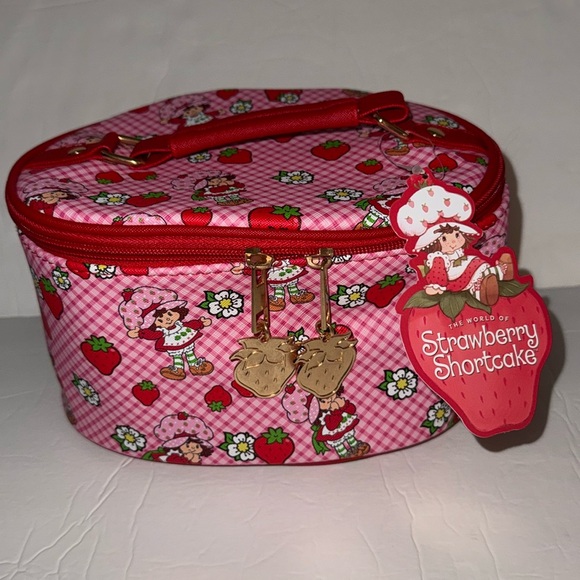 NWT Strawberry Shortcake Makeup Tote Bag Pink Red Gingham All Over Print - Picture 1 of 9
